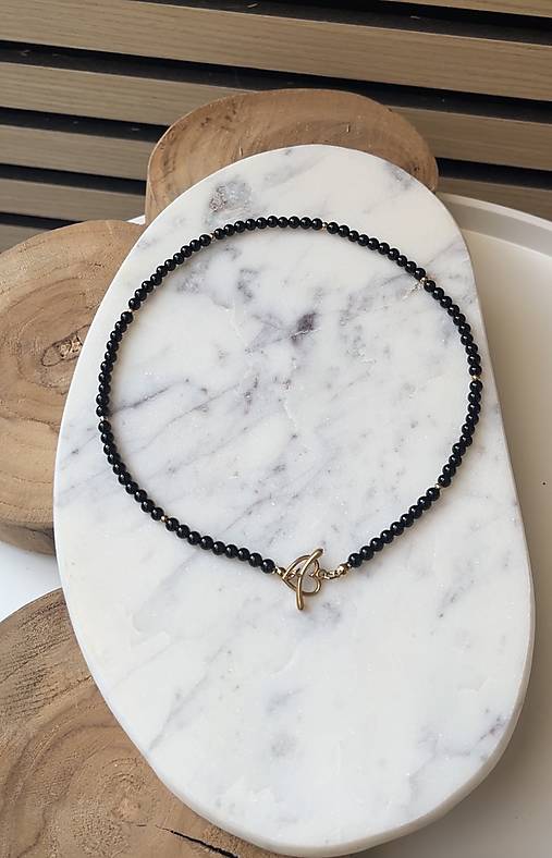 Náhrdelník choker onyx
