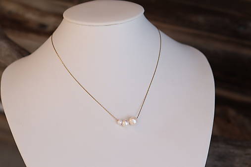 Perlový náhrdelník