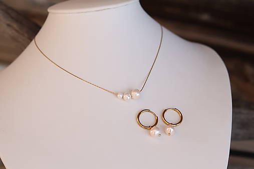 Perlový náhrdelník