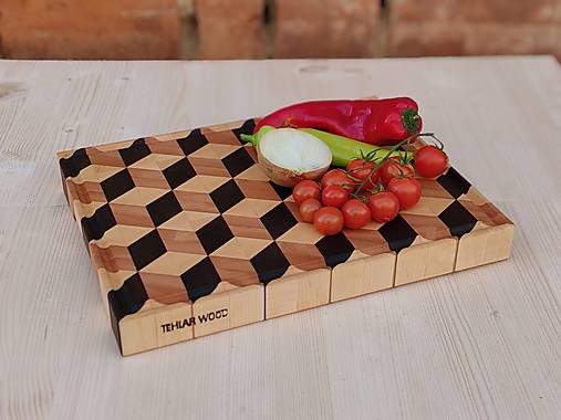 Príbory, varešky, pomôcky - Drevená doska na krájanie a servírovanie - 18225529_