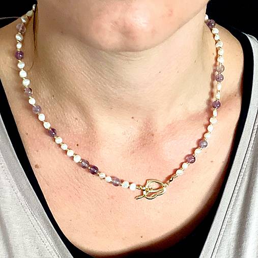 Luxury Pearl and Amethyst Necklace Stainless Steel / Náhrdelník ametyst, perly, oceľ E073