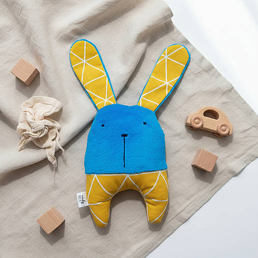 Zajačik Topi - mäkučký handmade kamarát (Modro žltý)