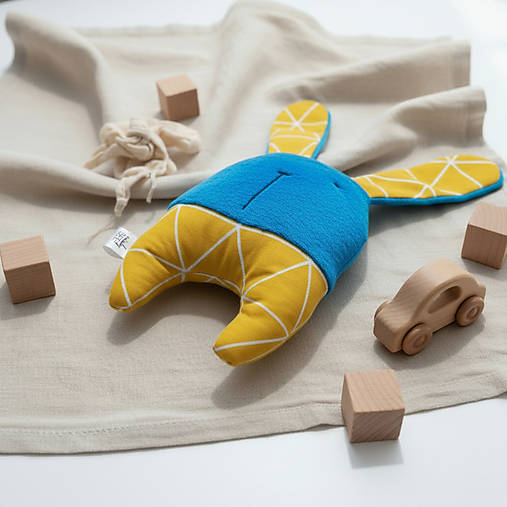 Zajačik Topi - mäkučký handmade kamarát (Modro žltý)