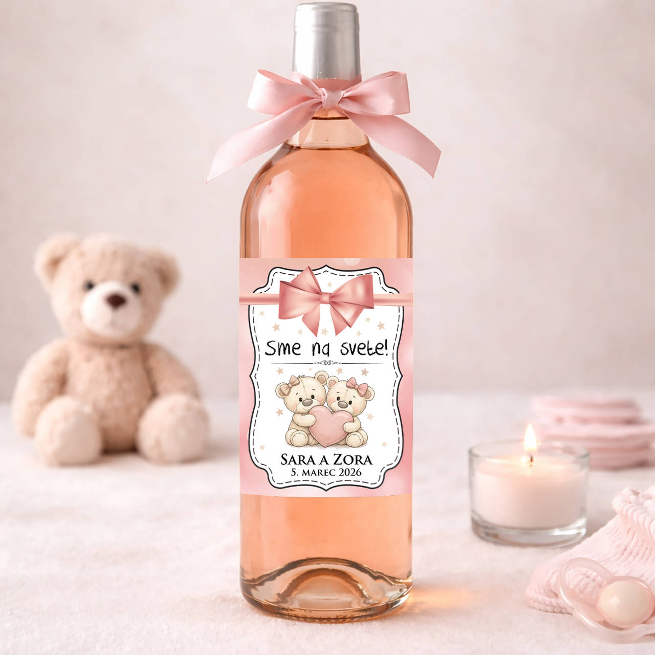 Samolepiaca etiketa "radostník" na víno/pálenku pre dvojičky (mackovia so srdiečkom)