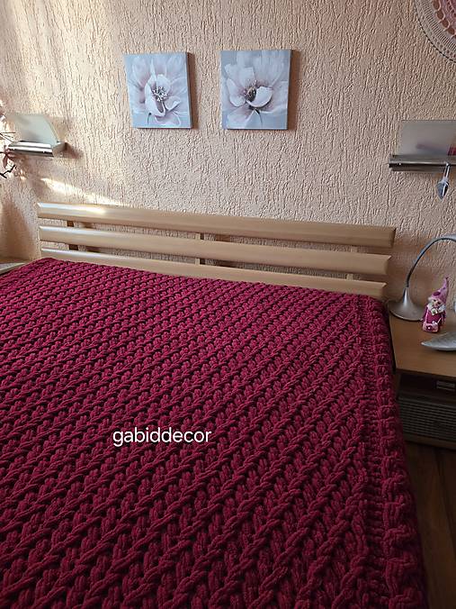 Jemnučká deka puffy, prehoz na manželské postele
