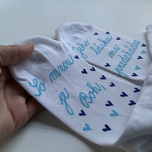 Motivačné maľované ponožky s nápisom: