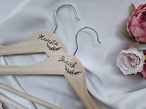 Nábytok - Svadobné vešiaky - 18230059_