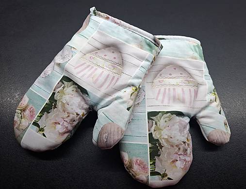 Úžitkový textil - Kuchynská chňapka,,pivonky a ruže" - 18230116_