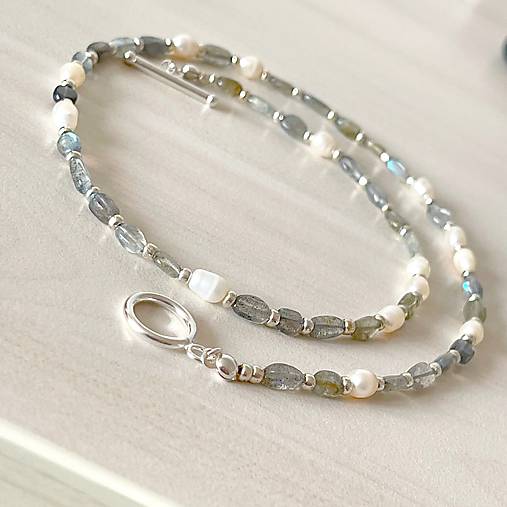 Luxury Pearl and Labradorite Necklace AG925 / Náhrdelník labradorit, perly, striebro AG925 E073