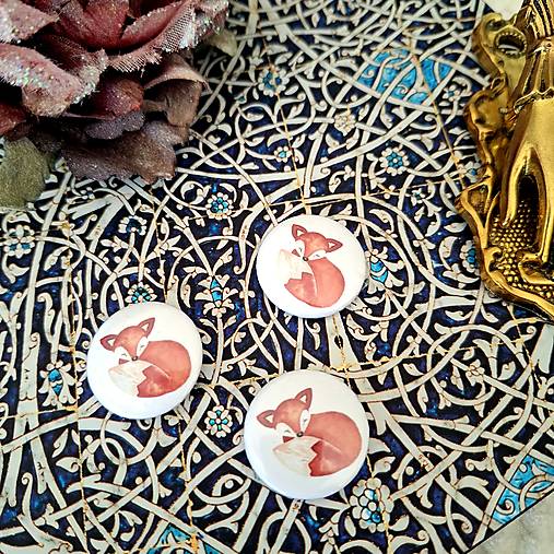 Lišiatko - brošnička 25 mm