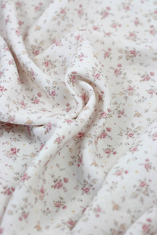 Autorská exkluzívna ľanová látka s potlačou vintage ružičiek