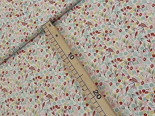 100% BAVLNA/ PASTELOVE KVETINKY