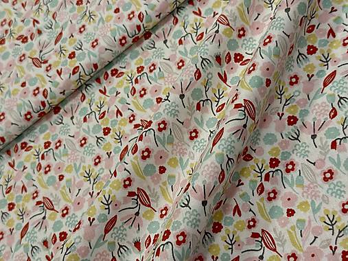 100% BAVLNA/ PASTELOVE KVETINKY