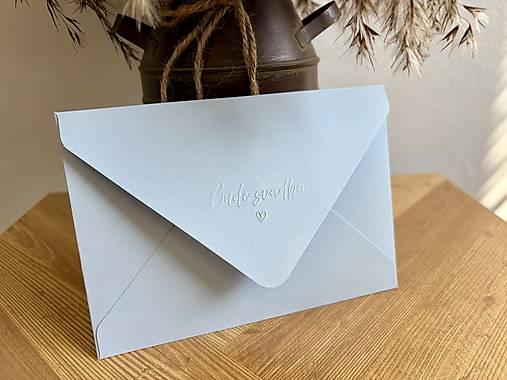 Matná obálka Sky Blue s embosovaním