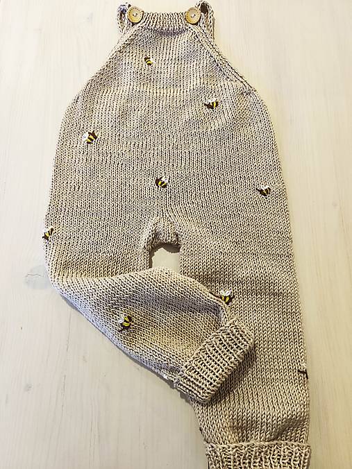 Detské oblečenie - Pletené nohavice s včielkami - 100% egyptská bavlna - 18231019_