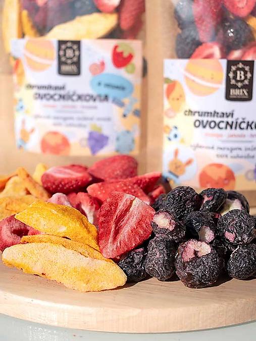 Ovocníčkovia a vesmír – mango, jahoda, hrozno (40 g)