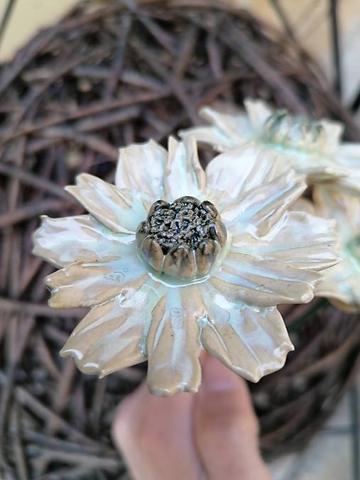 Dekorácie - Perleťový kvietok - 18230814_