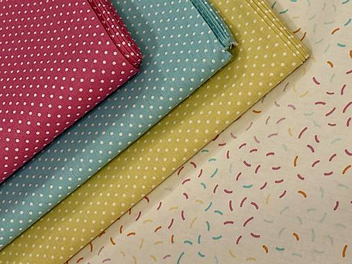 100% BAVLNA / FAREBNÉ ČIARKY