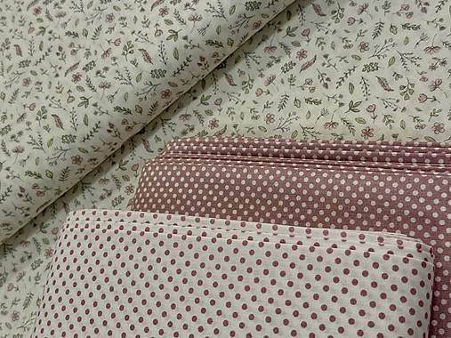 100% BAVLNA / JEMNY VZOR NA BIELEJ