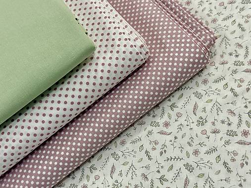 100% BAVLNA / JEMNY VZOR NA BIELEJ