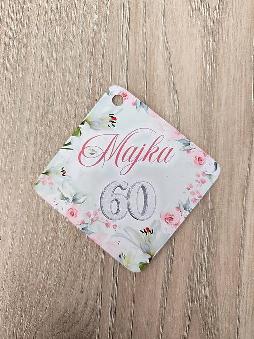 Visačka na balíček ako darček pre hostí