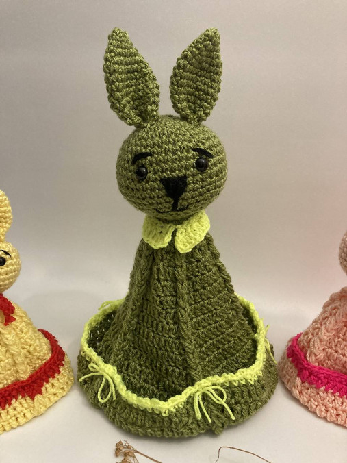 Hračky - Háčkovaná dekorácia  ZAJAC - 18233724_