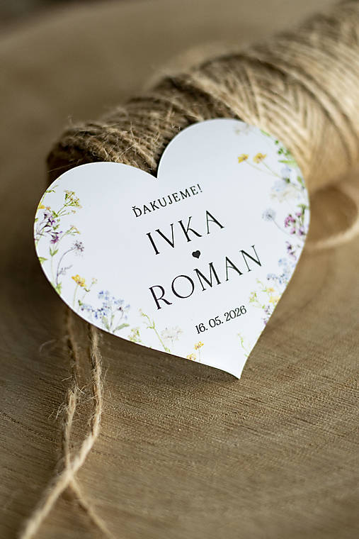 Darčeky pre svadobčanov - Svadobné magnetky "srdiečko" - Lúčne kvietky - 18234642_