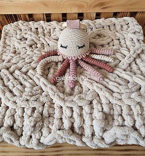 Deka z vlny alize puffy detská, do kočíka, do postieľky (Detská hrkálka chobotnička)