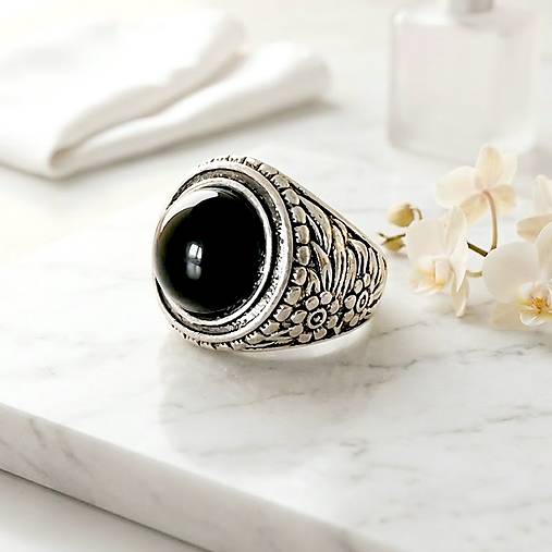Black Tourmaline Antique Silver Ring  / Masívny prsteň s turmalínom E073