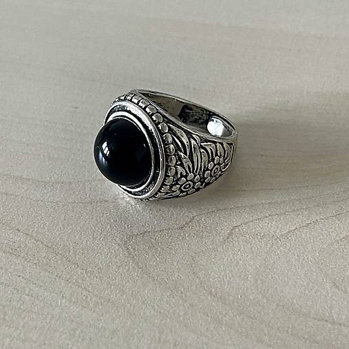 Black Tourmaline Antique Silver Ring  / Masívny prsteň s turmalínom E073