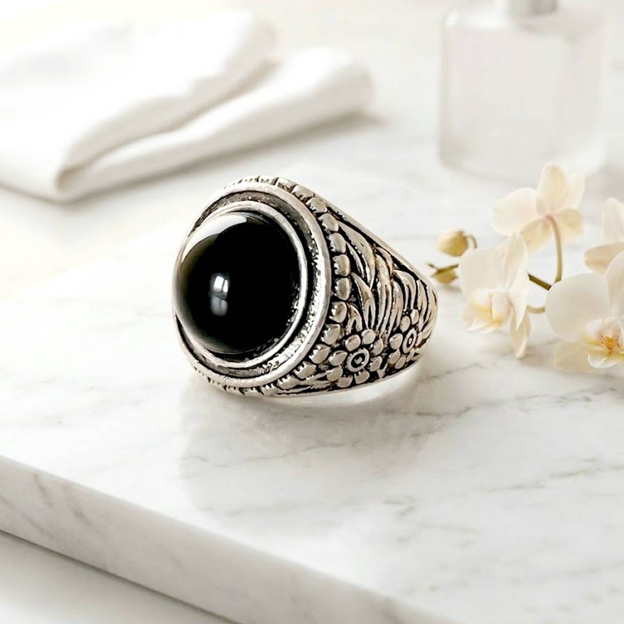 Black Tourmaline Antique Silver Ring  / Masívny prsteň s turmalínom E073