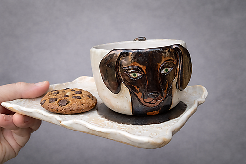 Nádoby - Pohárik na kávu + tanierik "Jazvečík" - 18240219_