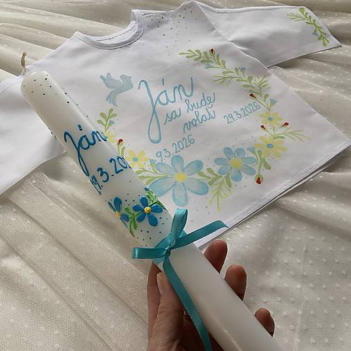 Krstná ručne maľovaná jarne ladená košieľka + svieca