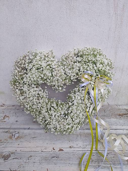 Dekorácie - Srdce prírodné, gypsomilkové ❤️, dekorácia na Valentína. - 18239708_