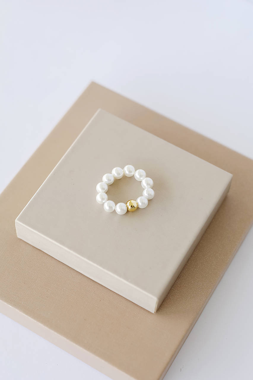 minimalistický perlový prsteň gulička - shell perly (Zlatá)