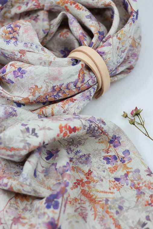 Prírodná ľanová dámska letná šatka "Wisteria"