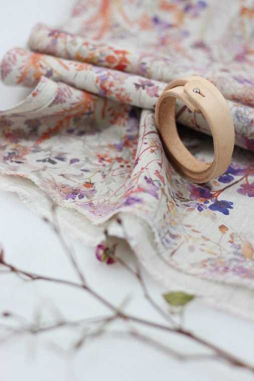 Prírodná ľanová dámska letná šatka "Wisteria"