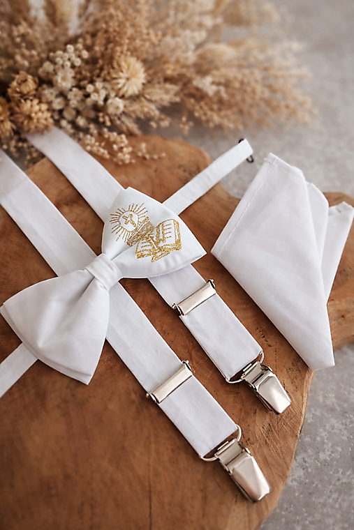 Pánske doplnky - Detský motýlik traky a vreckovka na 1. sväté prijímanie - zlatý - kniha - vyšívaný - 18243649_