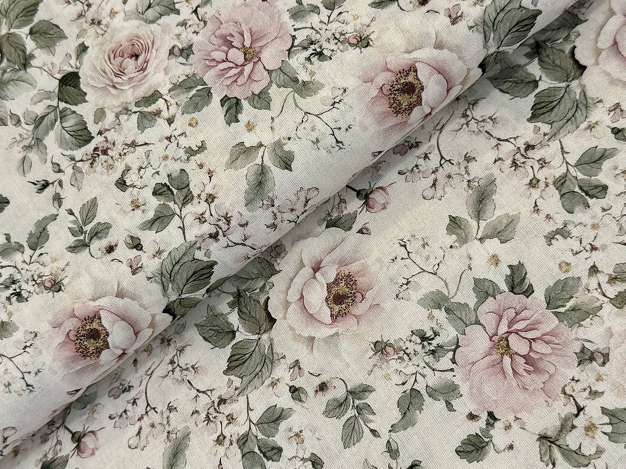 100% BAVLNA / KVETINKY PASTELOVE