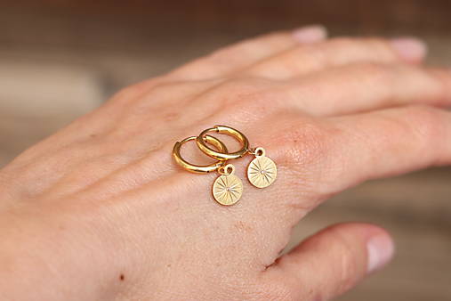 Náušnice kruhy - medailón