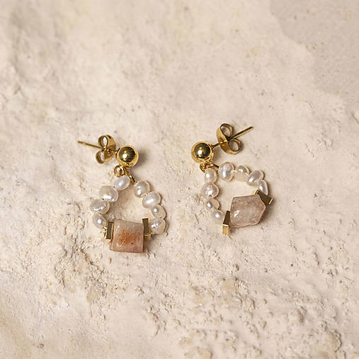 Náušnice z perál a kremeňa – elegantná slza – Line Cube