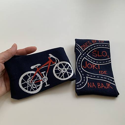Maľované ponožky s bicyklom a textom na želanie (tmavomodré)