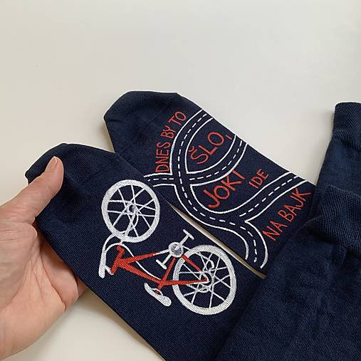 Maľované ponožky s bicyklom a textom na želanie (tmavomodré)
