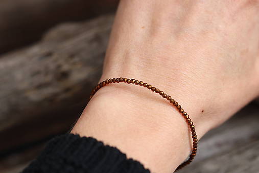 Tenký náramok zirkon brown