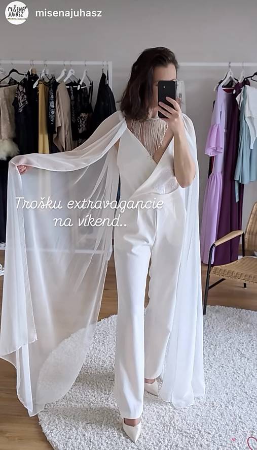 Výrazný strapcový náhrdelník