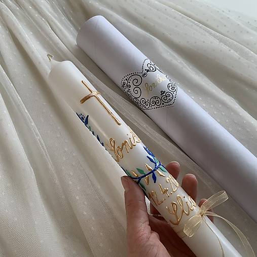 Ručne maľovaná krstná svieca s personalizáciou – 35 cm, biely vosk (6)