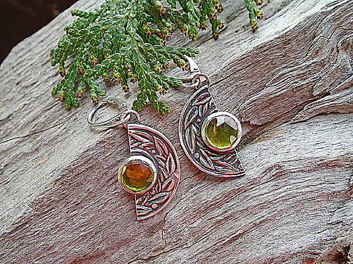 Strieborné náušnice Ag925 Vavrín Vezuvianit