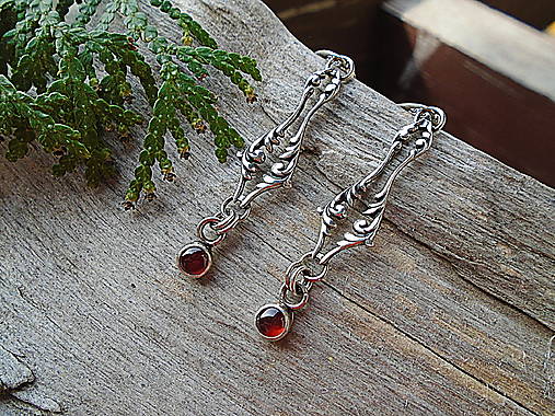 Strieborné náušnice Ag925 Viktorianske Granát