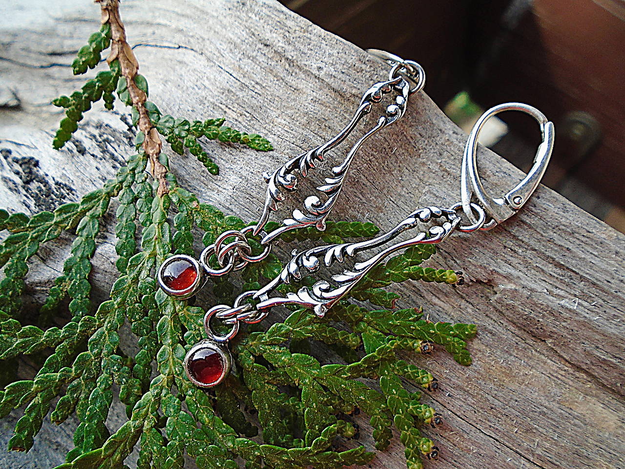 Strieborné náušnice Ag925 Viktorianske Granát