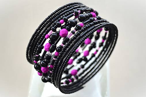 Náramky - Náramok nočná fuchsia - 18253098_